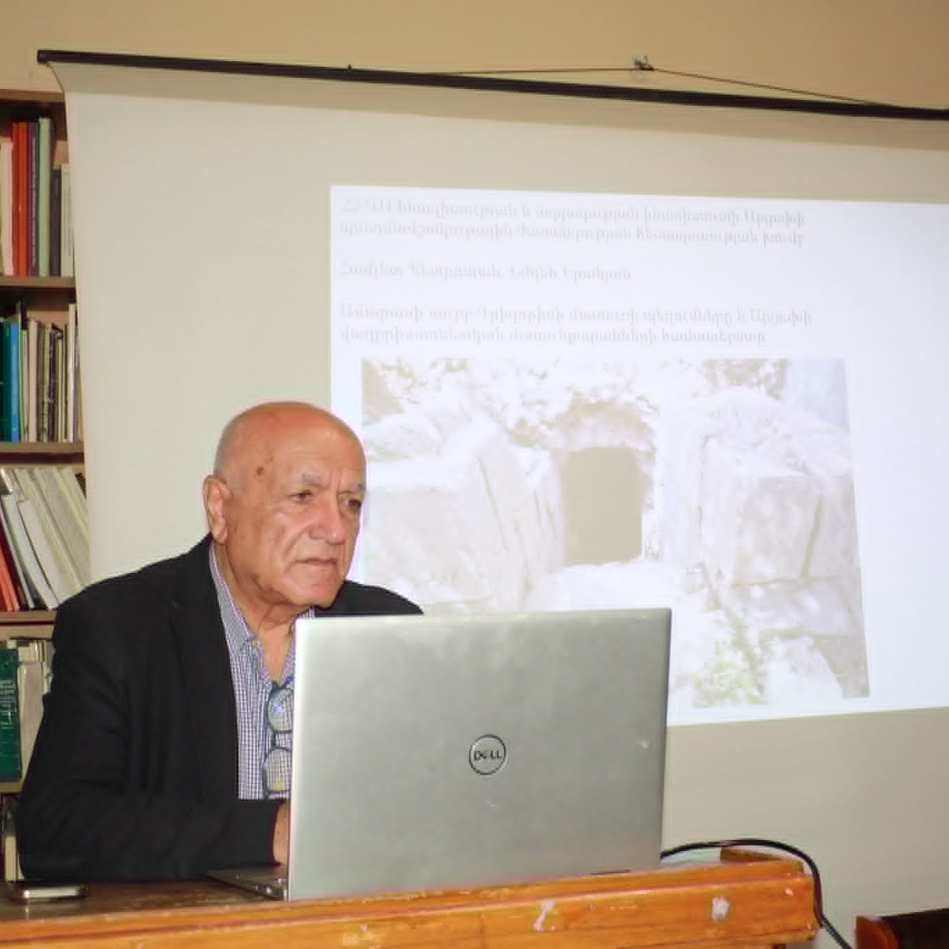 Lecture: “The Excavations of the St. Grigoris Chapel of Amaras and the Context of Early Christian Reliquaries in Artsakh.”