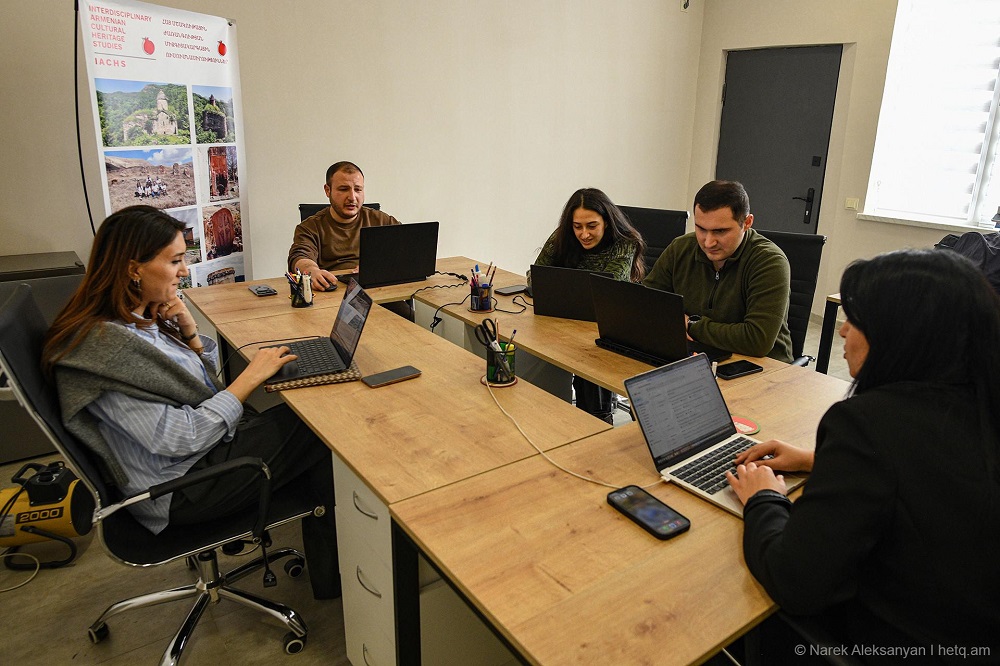 Cultural Heritage Located at the Border in the Focus of Armenian Scholars and an Austrian Armenologist